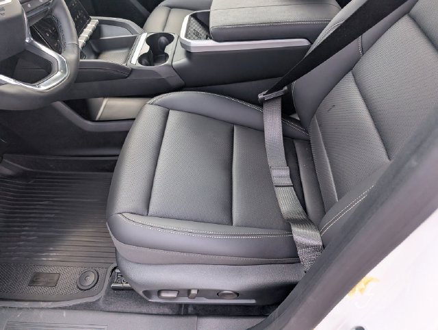 New 2027 GMC Terrain Elevation w/ Elevation Premium Package AWD/4WD image 21