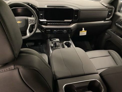 New 2026 Chevrolet Silverado 1500 LTZ w/ Z71 Off-Road Package image 12