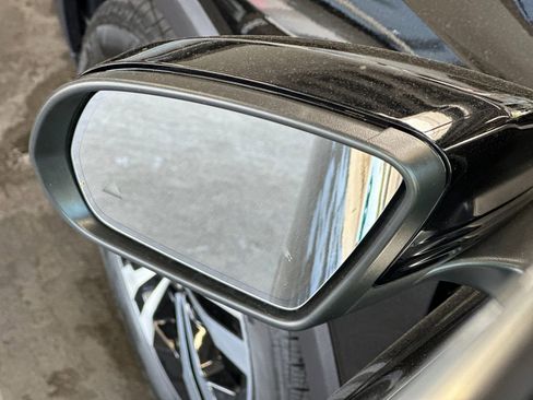 New 2025 Mercedes-Benz GLB 250 4MATIC image 9