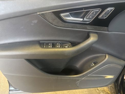 Used 2017 Audi Q7 2.0T Premium Plus image 11