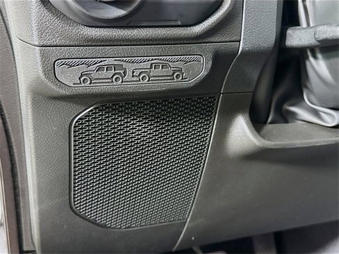 Used 2025 Jeep Wrangler Sport image 16