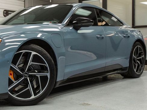 Used 2023 Audi RS e-tron GT w/ Carbon Performance Package image 15