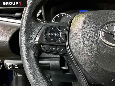 Used 2023 Toyota Corolla LE image 23
