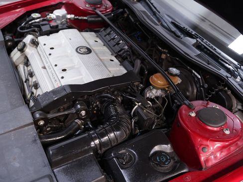 Used 1993 Cadillac Allante image 29