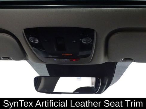 Used 2022 Kia Sorento EX w/ Panoramic Sunroof Package image 32