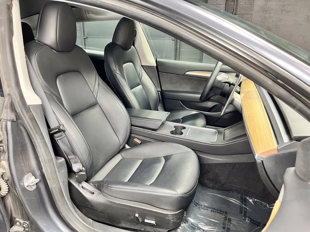 Used 2023 Tesla Model 3 Standard Range RWD image 8