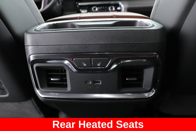 Used 2026 GMC Sierra 3500 Denali Ultimate AWD/4WD image 31