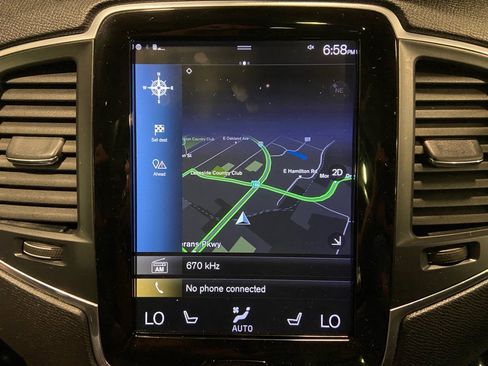 Used 2017 Volvo XC90 T6 Momentum w/ Vision Package image 40