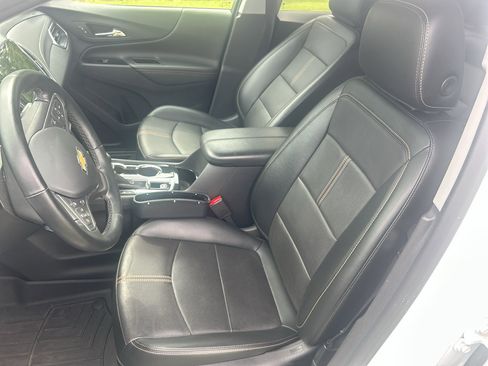 Used 2023 Chevrolet Equinox Premier FWD image 10