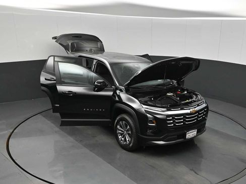 New 2026 Chevrolet Equinox LT w/ Safety and Technology Package image 26