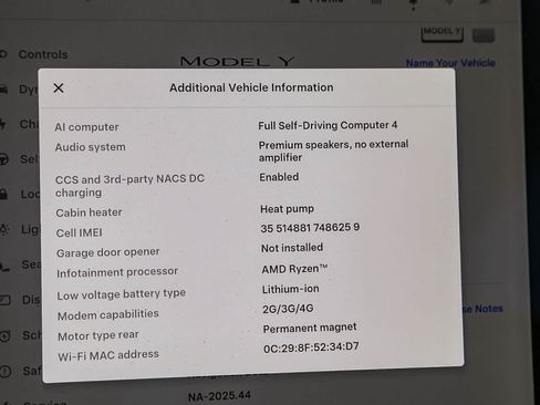 Used 2025 Tesla Model Y Long Range RWD image 23