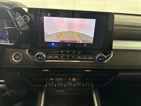 Used 2023 Chevrolet Colorado LT w/ LT Convenience Package image 22