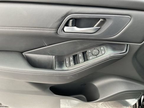 New 2026 Nissan Rogue SV w/ SV Premium Package image 11