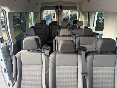 Used 2025 Ford Transit 350 XLT RWD image 6
