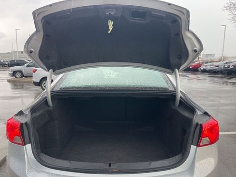Used 2020 Chevrolet Impala LT image 11
