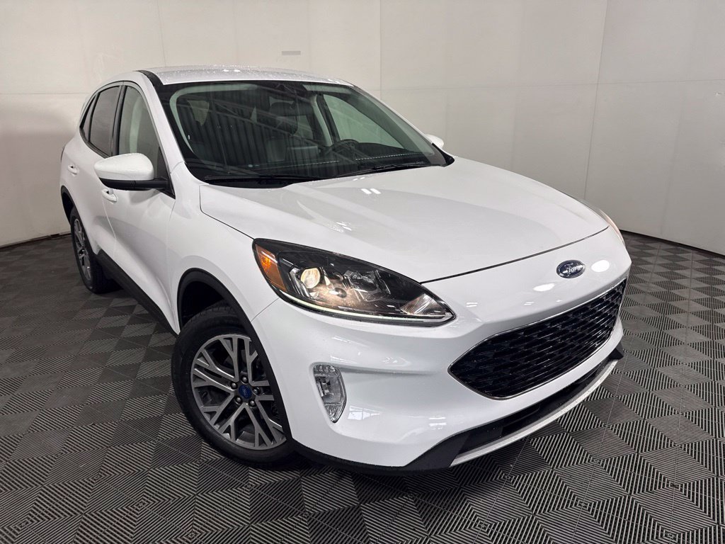 Certified 2022 Ford Escape SEL AWD/4WD image 2