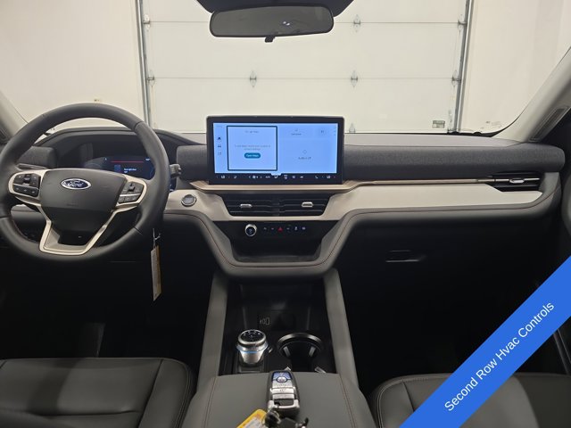 New 2026 Ford Explorer Active w/ Active Comfort Package AWD/4WD image 15