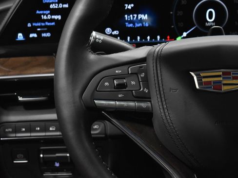 Certified 2023 Cadillac Escalade Premium Luxury Platinum w/ LPO, Floor Liner Package AWD/4WD image 8