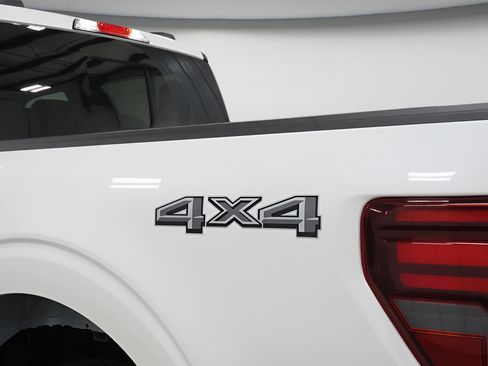 Used 2024 Ford F150 King Ranch AWD/4WD image 39