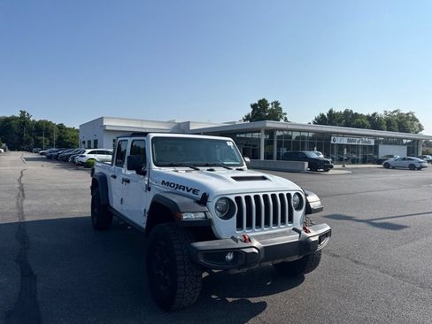 Used 2021 Jeep Gladiator Mojave w/ Cold Weather Group AWD/4WD image 1