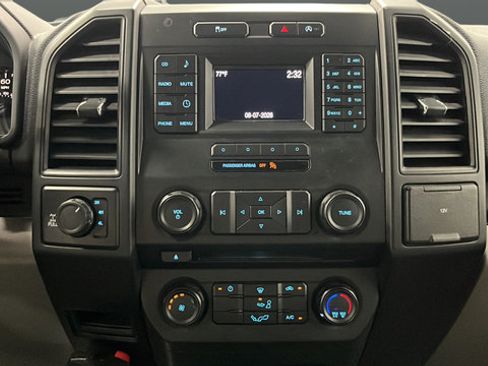 Used 2017 Ford F150 XL w/ XL Power Equipment Group AWD/4WD image 12
