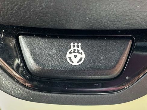 Used 2021 BMW X5 xDrive40i w/ Premium Package image 19