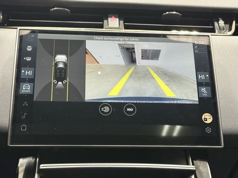 Used 2025 Land Rover Range Rover Evoque S image 26