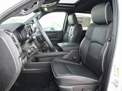 New 2025 RAM 2500 Limited image 11