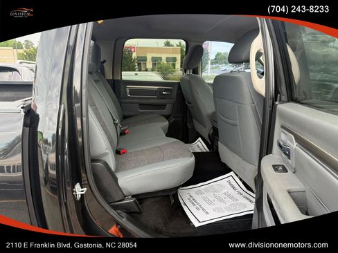 Used 2017 RAM 1500 Big Horn AWD/4WD image 12