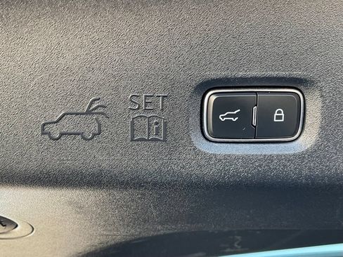 Used 2025 Ford Expedition Tremor AWD/4WD image 22