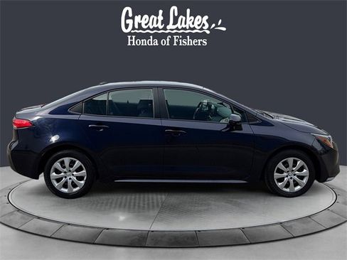 Used 2022 Toyota Corolla LE w/ Carpet Mat Package (TMS) image 6