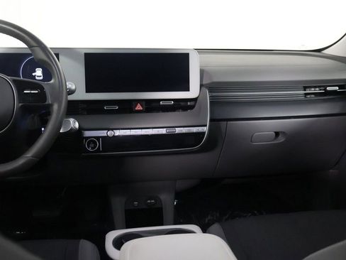 Used 2024 Hyundai Ioniq 5 SEL RWD image 35