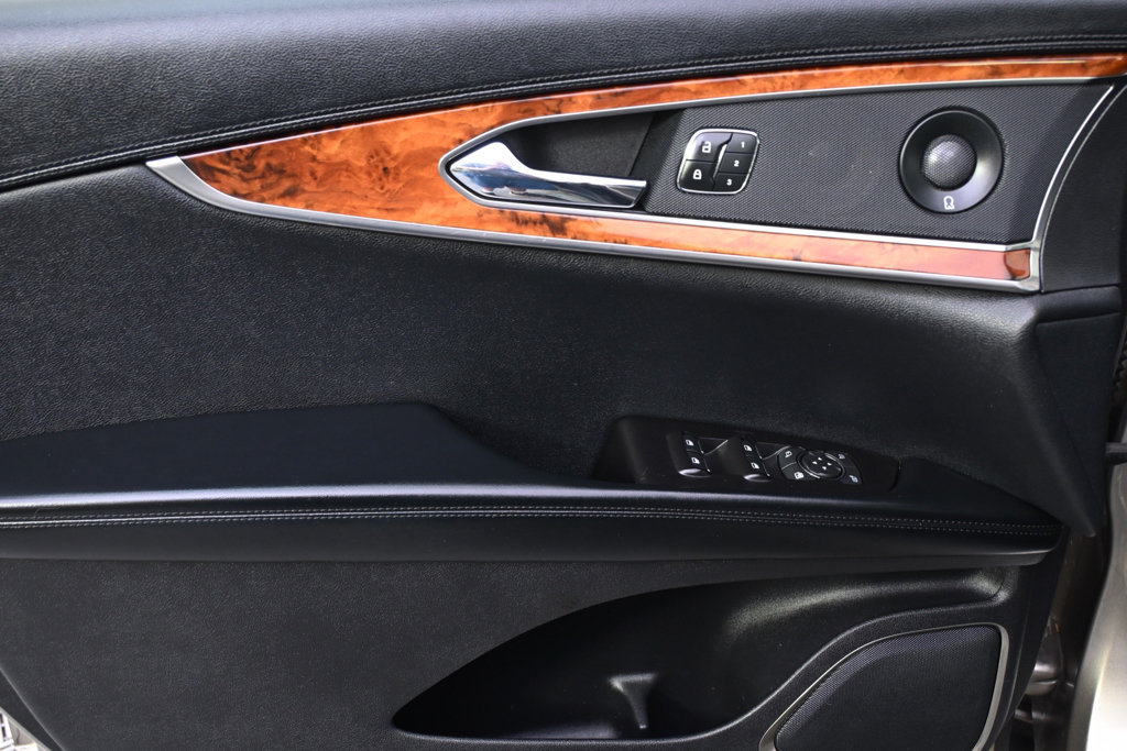 Used 2019 Lincoln Nautilus Reserve AWD/4WD image 22