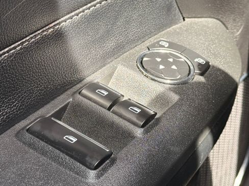 Used 2022 Ford Mustang GT Premium RWD image 32