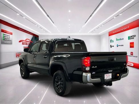 Used 2023 Toyota Tacoma SR5 image 6