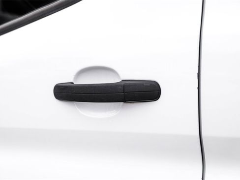 Used 2021 Ford Transit 350 XLT image 39