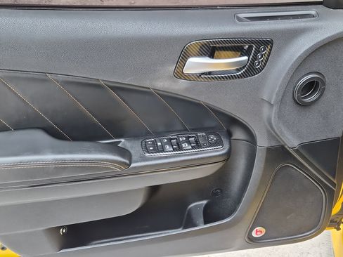 Used 2017 Dodge Charger R/T image 18