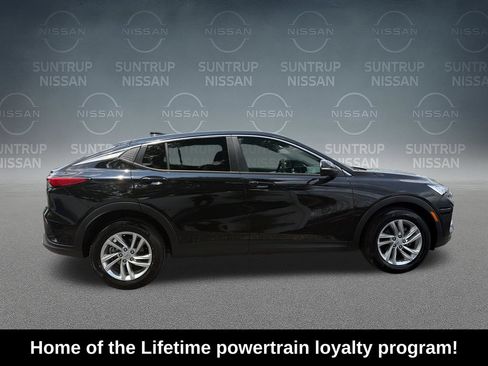 Used 2025 Buick Envista Preferred w/ Convenience I Package FWD image 7