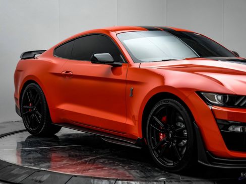 Used 2022 Ford Mustang Shelby GT500 w/ Technology Package image 21