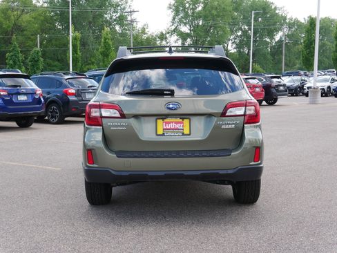 Used 2016 Subaru Outback 2.5i Limited AWD/4WD image 6