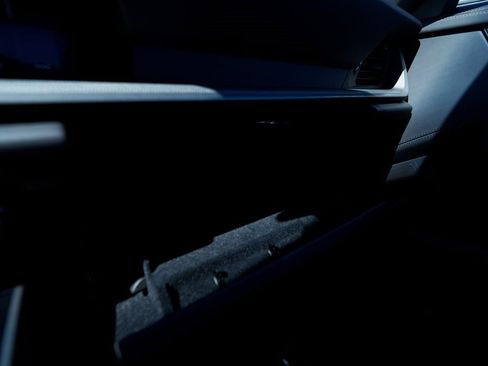 Used 2024 Porsche 911 Carrera 4S w/ Premium Package image 76