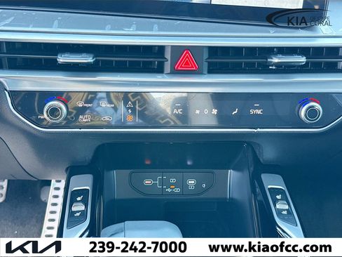 New 2026 Kia Sorento SX image 37