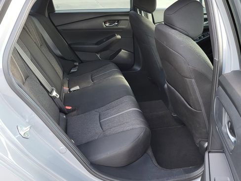 Used 2024 Honda Accord Sport image 11