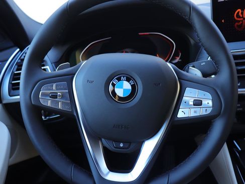 New 2025 BMW X4 xDrive30i w/ Premium Package image 30