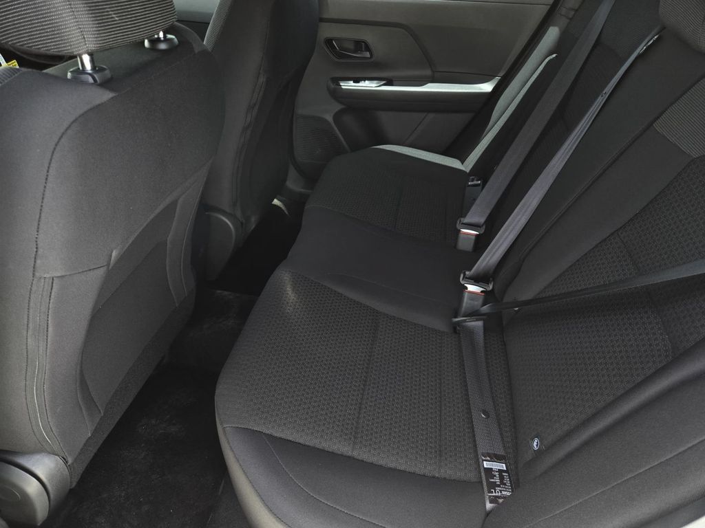 New 2027 Nissan Kicks S FWD image 11