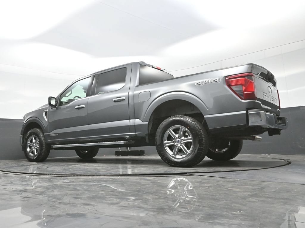 Used 2025 Ford F150 XLT w/ Equipment Group 301A Standard AWD/4WD image 26
