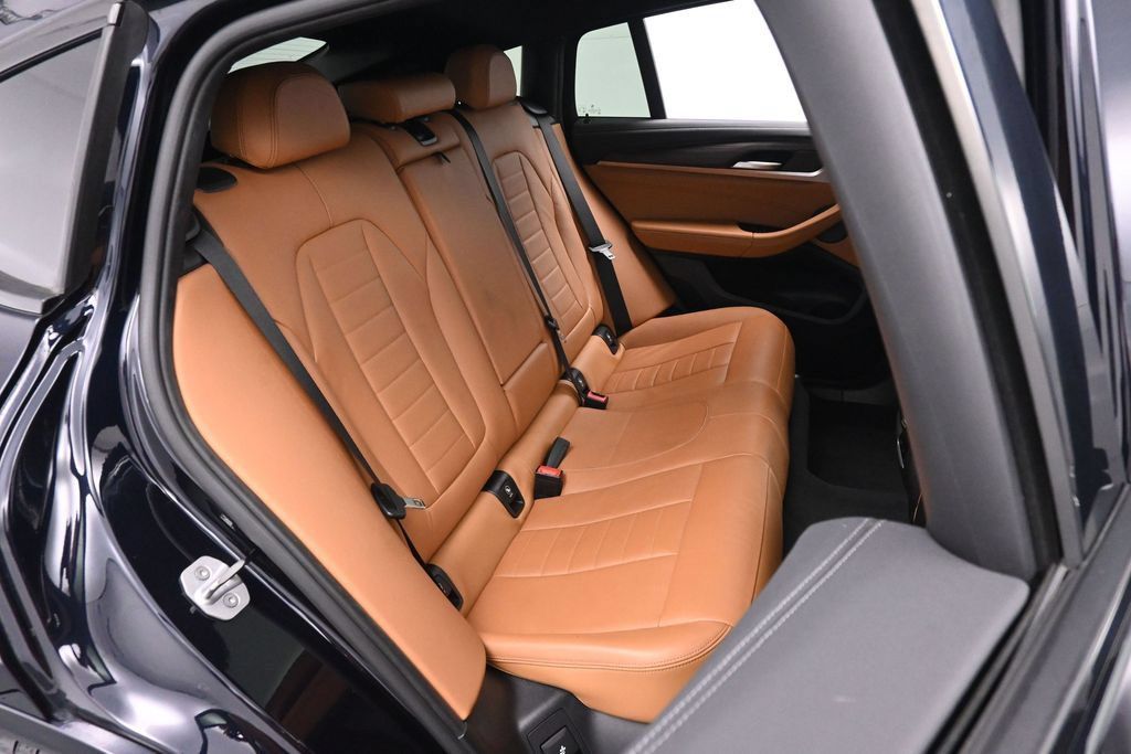 Used 2019 BMW X4 M40i w/ Executive Package AWD/4WD image 18