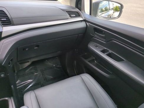 Used 2024 Honda Odyssey EX-L image 16