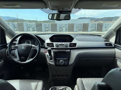 Used 2016 Honda Odyssey EX-L image 11