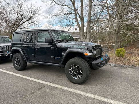 Used 2023 Jeep Wrangler Unlimited Rubicon 4xe w/ Steel Bumper Group AWD/4WD image 22